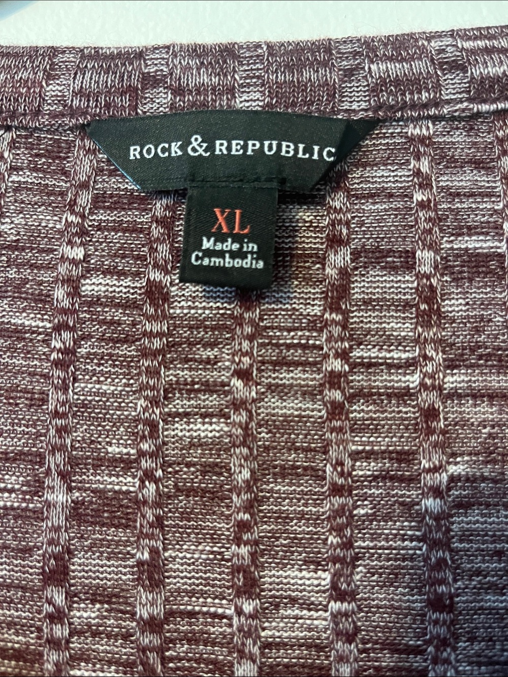 Rock & Republic Plum Heather Lace-Up Long Sleeve Top - Picture 2 of 3